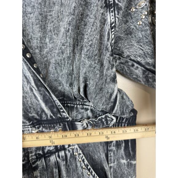Vintage Jumpsuit – Women’s Studded Wrap Style, Size M Acid Wash Gray - Picture 12 of 16